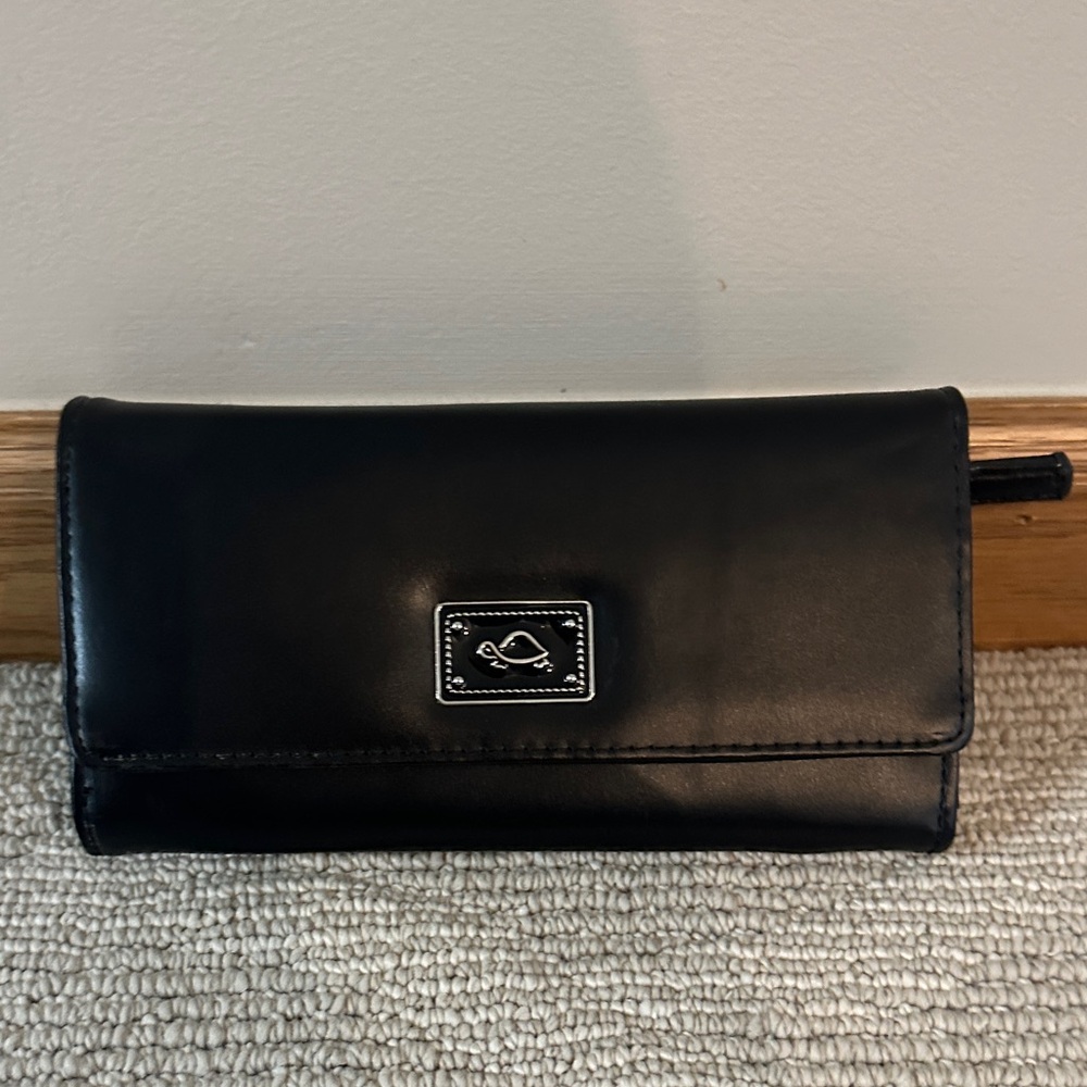 Carpisa snap front Black Wallet with Logo